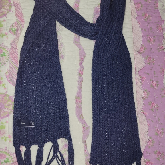 Gap blue knitted scarf - Picture 2 of 4